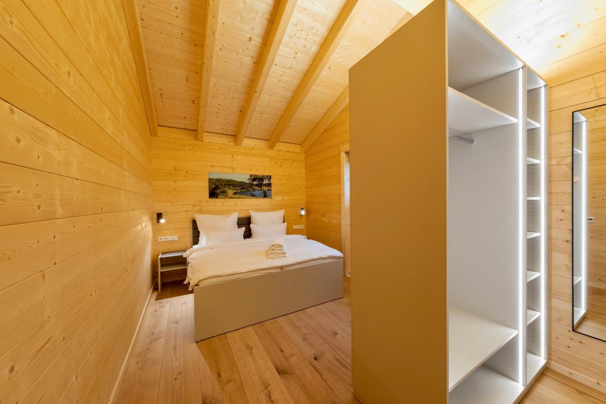 Netten Naturerlebnis Holz-Chalets Daun Extérieur photo