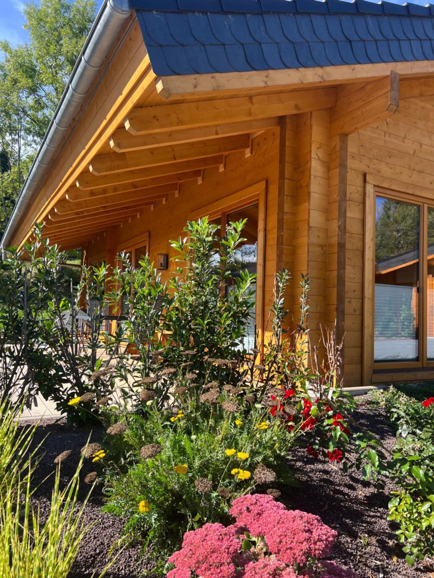 Netten Naturerlebnis Holz-Chalets Daun Extérieur photo