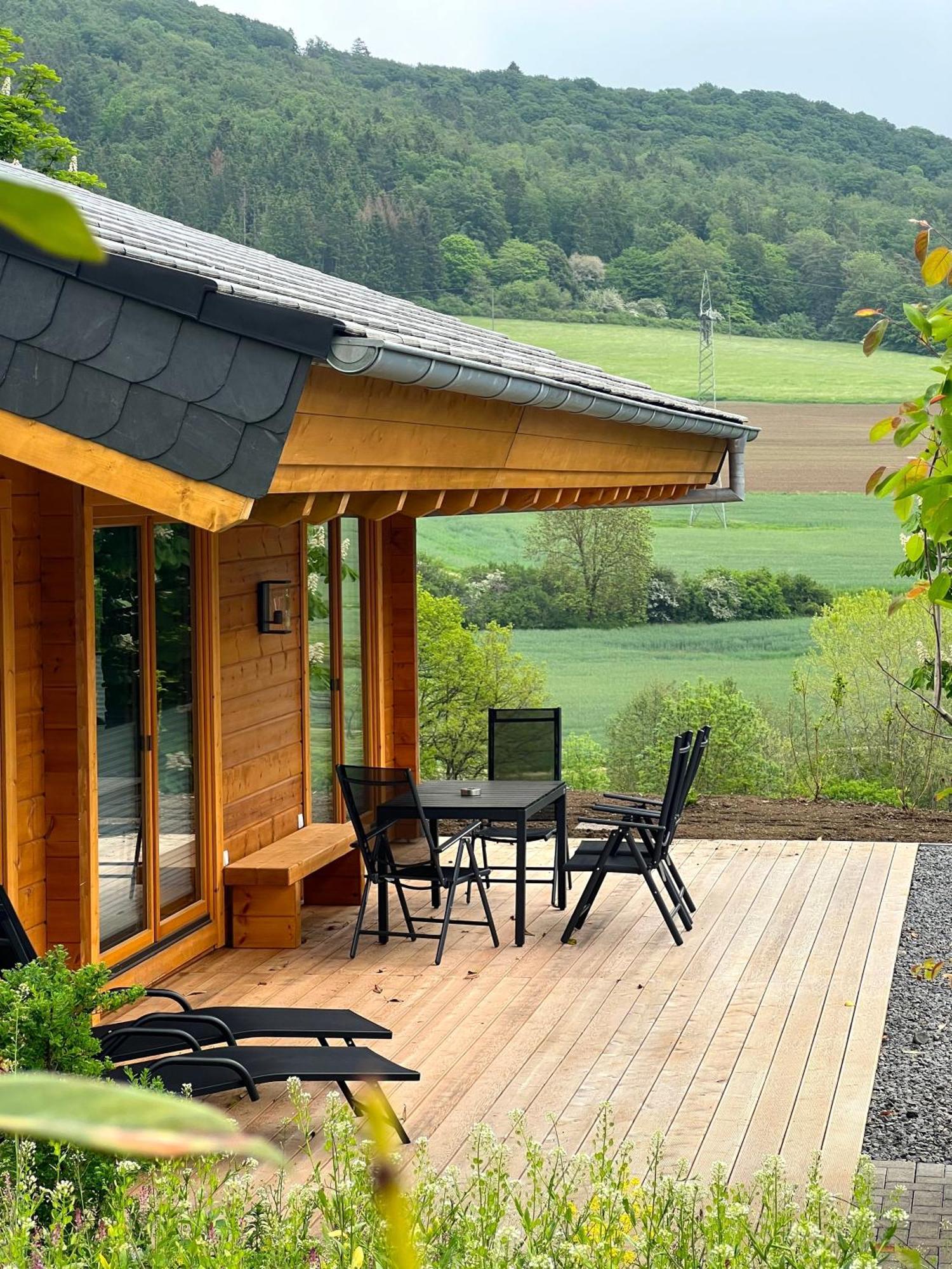 Netten Naturerlebnis Holz-Chalets Daun Extérieur photo